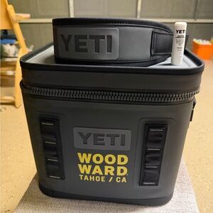 YETI Hopper Flip 12 Cooler, brand new